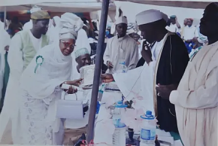 Grandma’s Meritorious Service Award, 2004